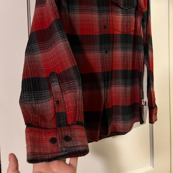 NWT Red and Black North Face Plaid Flannel - Picture 2 of 5